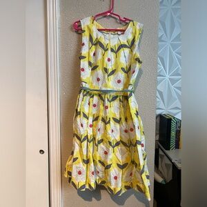 Mini Boden yellow floral linen dress 9/10
